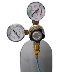 Regulator (optional) required for connecting to an O₂ source